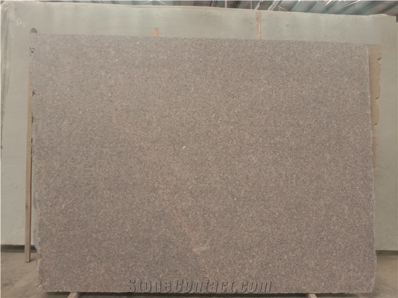Majority Choice Dakota Mahogany Granite Slabs