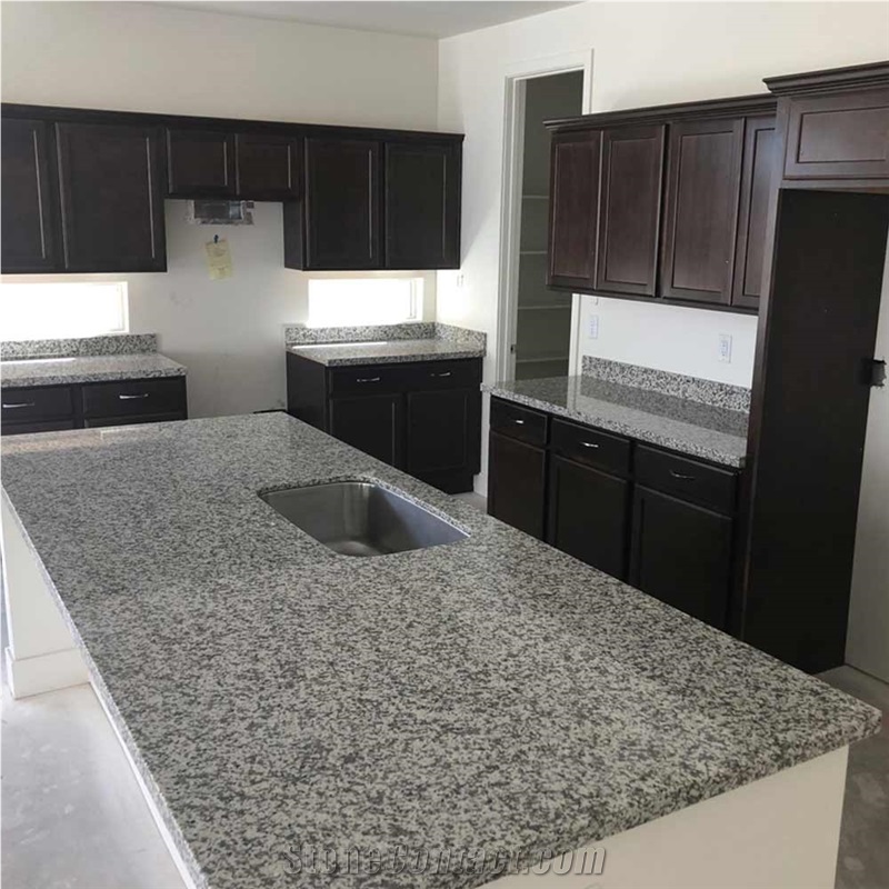 Snowflake Polished Natural Granite Wave White Kitchen Island