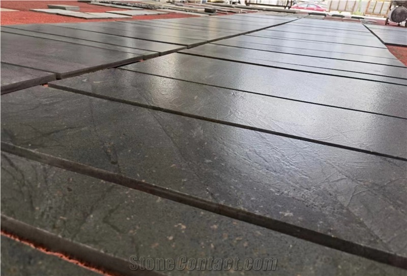 Top Quality Natural Black Crystal Nero Mist Granite Slabs