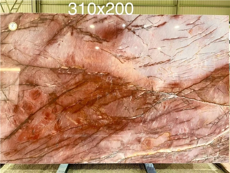 Cosmopolitan Quartzite