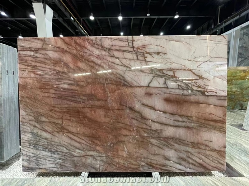 Cosmopolitan Quartzite