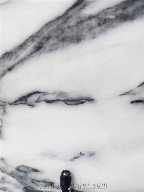 Amadeus Light Premium Marble Slabs