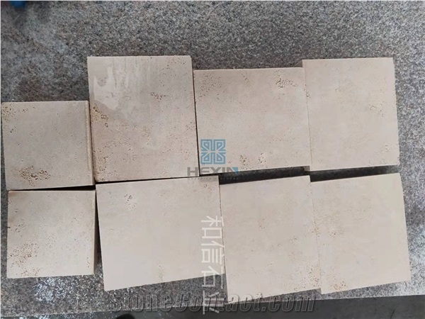Roman Travertine Cross Cut Slabs & Tiles