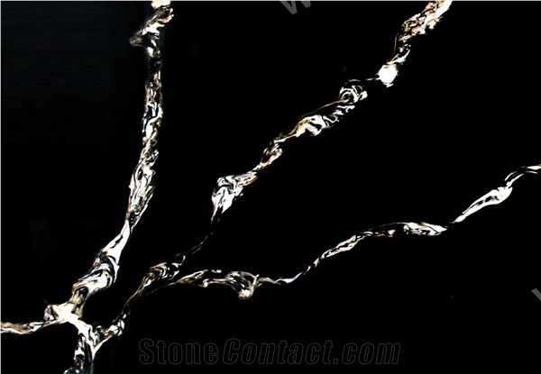 Black Color Calacatta Quartz Slab Golden Veins
