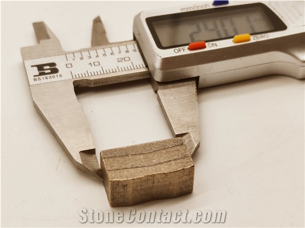 Diamond Segment For Cutting Tools