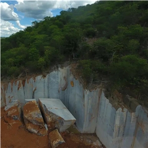 Ivory Crystal Quartzite Quarry