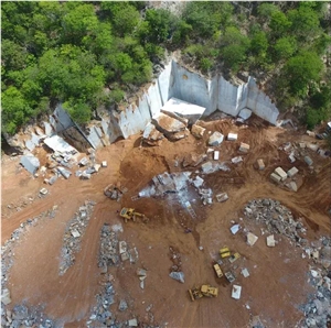 Ivory Crystal Quartzite Quarry