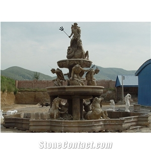 Big Beige Sculpture Water Fountain Gradern For Sale