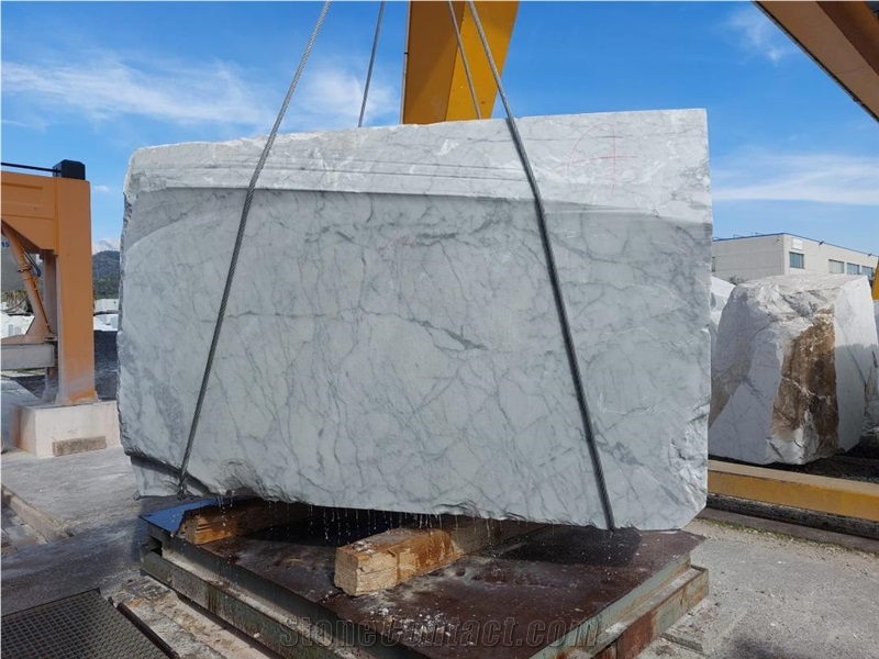 Statuarietto Marble Blocks