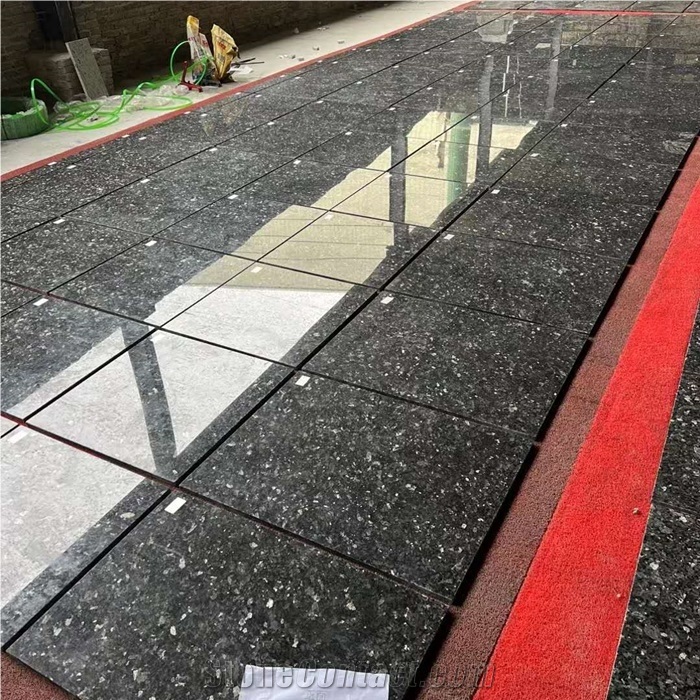 Polished Silver Pearl Granite Flooring Tiles