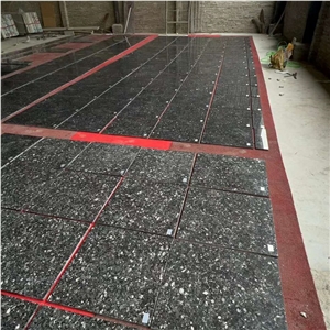 Polished Silver Pearl Granite Flooring Tiles