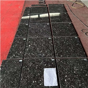 Polished Silver Pearl Granite Flooring Tiles