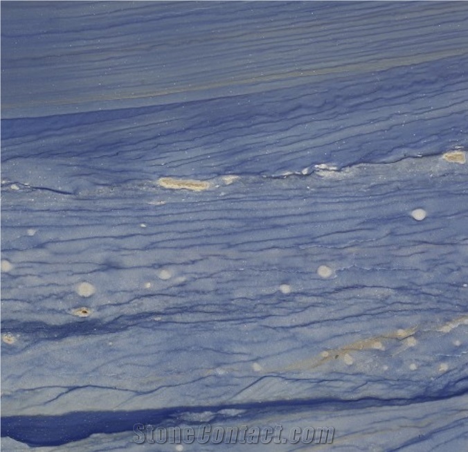 Azul Macaubas Quartzite With Gold Line