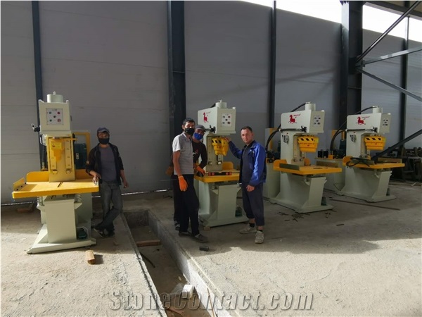 Natural Face Splitting And Stamping Machine Used Stone Scrap