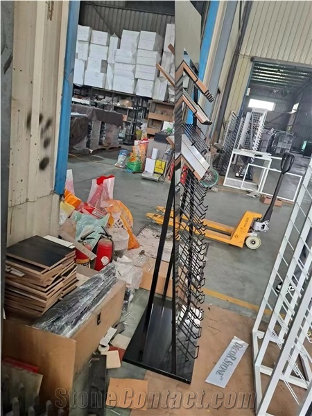 Irregular Shape Metal Display Stand Racks