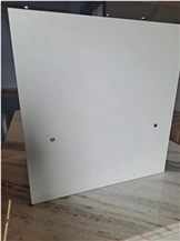 Table Display Stans In White Color
