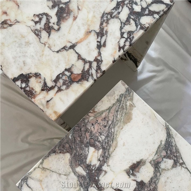 Natural Calacatta Viola Marble Slabs