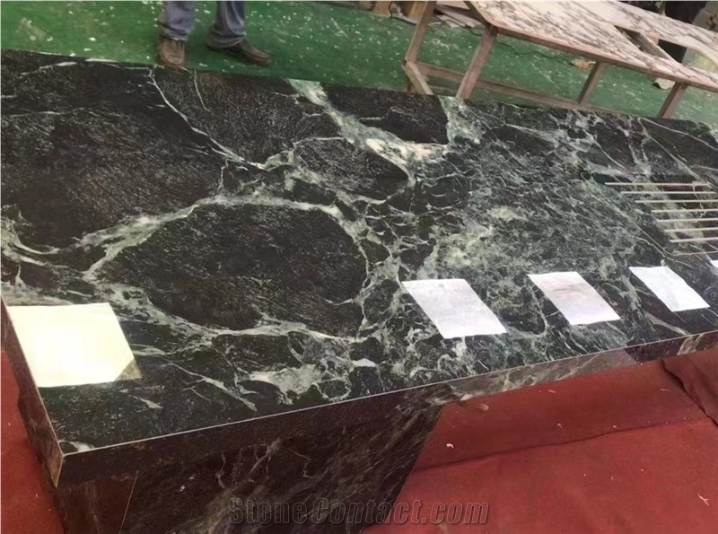 Green Coor Sintered Stone Tabletops