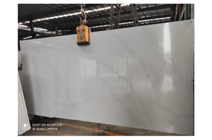 A1817B Artificial Calacatta Quartz Slabs