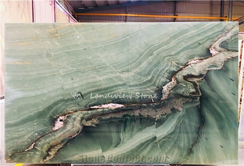Bramante Maestro Quartzite Slabs For Kitchen