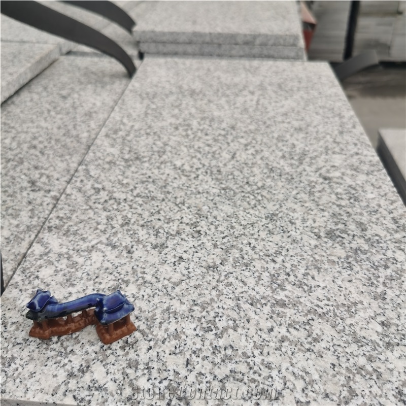 China Light Grey Bacuo White Granite G603 Best Price