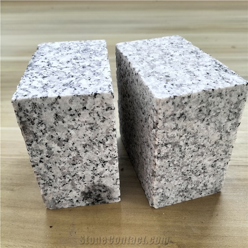 Flamed G602 Pangdang White Granite Cubes, Cobblestone