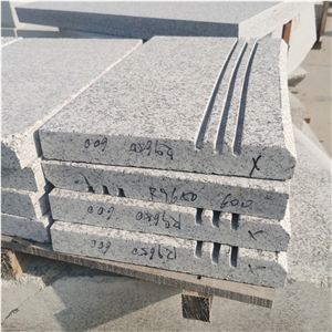 High Quality Padang Light Granite Staircase /Stair Step