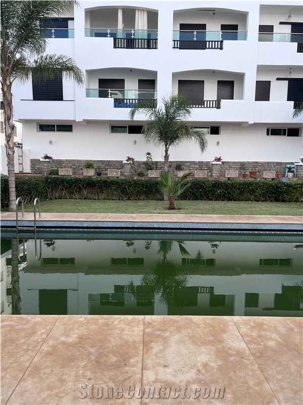 Chablis Beige Limestone Bush Hammered Swimming Pool Pavers