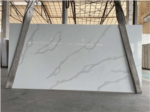 NQ7260 Calacatta Gold Compac Badan Quartz Hot Selling