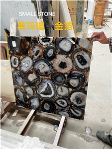 BLACK AGATE WITH GOLD SIDE TILES