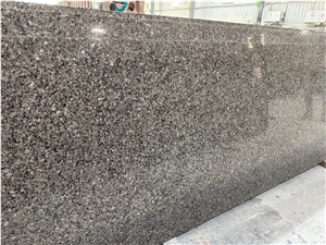 Desert Green Granite Slabs