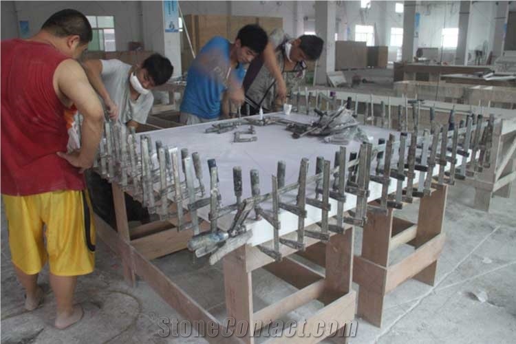 White Solid Surface Customized 4 Seat Dining Tabletop