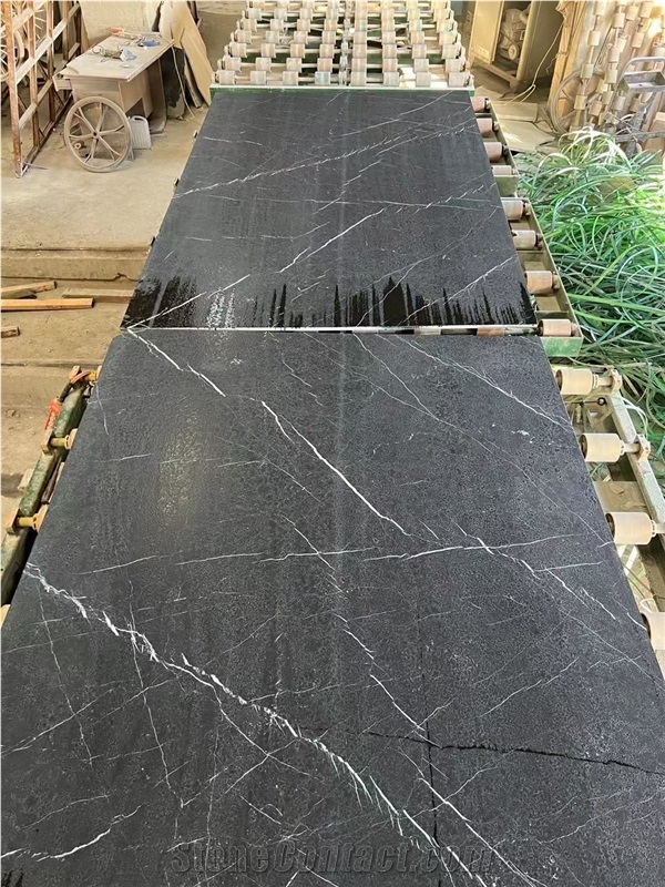 China Marquina Marble Stairs With Leathering Surface
