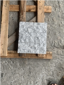 Chinese Light Grey Granite Spilt Face Finish Wall Cladding