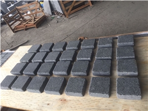 G684 Black Basalt Tumbled Cobbles