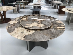 Patagonia Quartzite Round Dinner Table