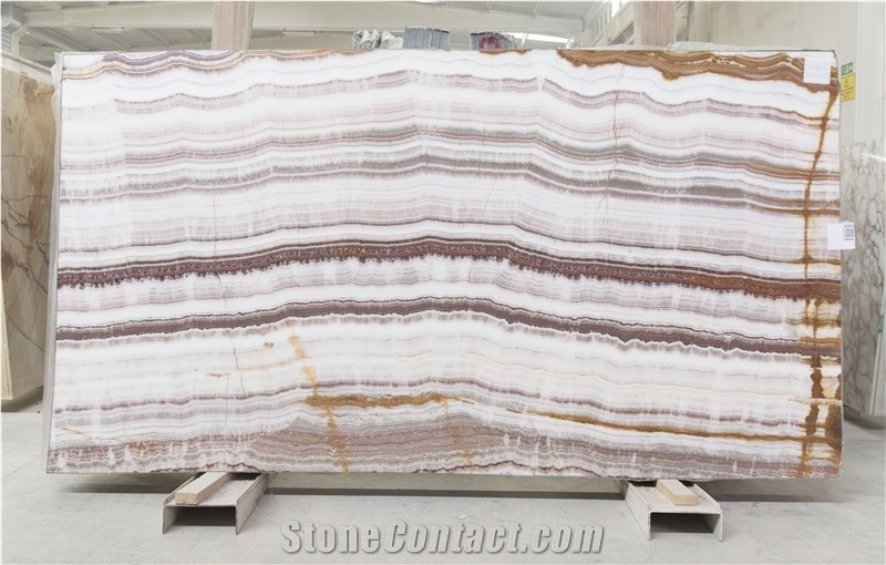Eskisehir Rainbow Onyx Quarry