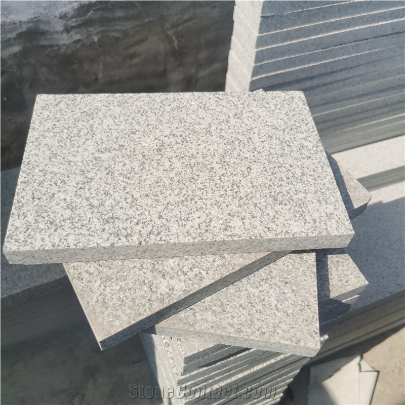 China Grey G603 Flamed Granite Tiles Cut To Size