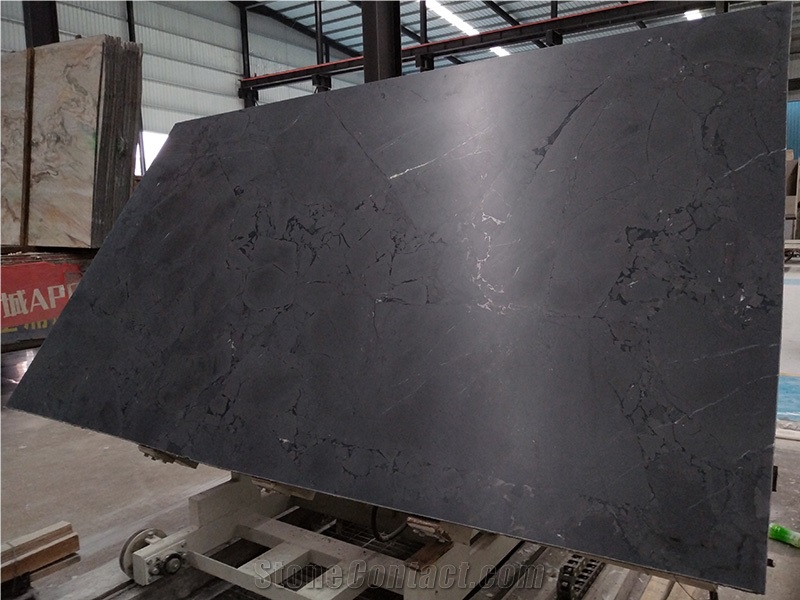 Honed Finish Negresco Quartzite Slab 2Cm