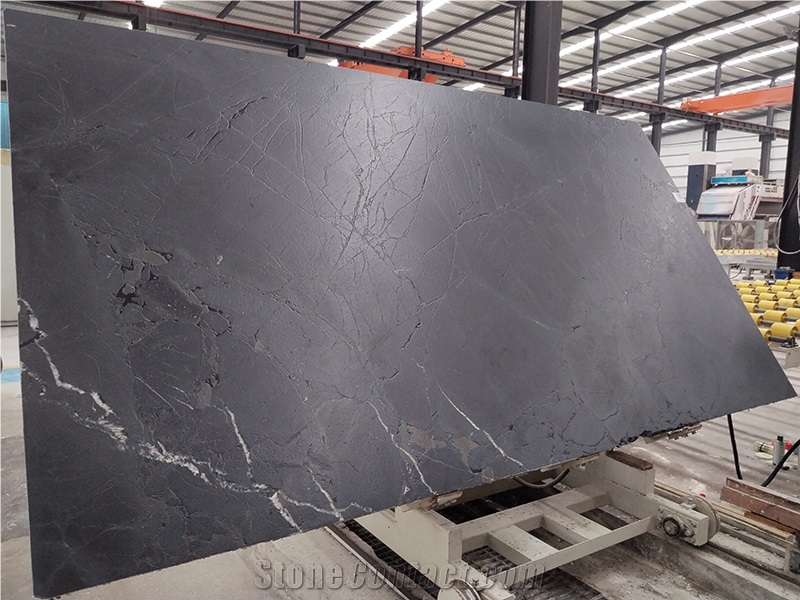 Negresco Slab Leathered Finish 2Cm