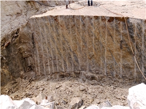 Kashmir Gold Granite Blocks Kashmir Gold Granite Blocks