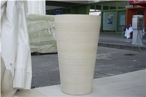 Rounded Pedestal Wash Basin In Pietra Leccese