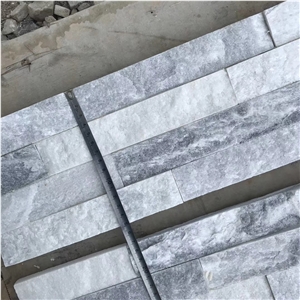 Cloudy Grey Stacked Stone Veneer Wall Cladding