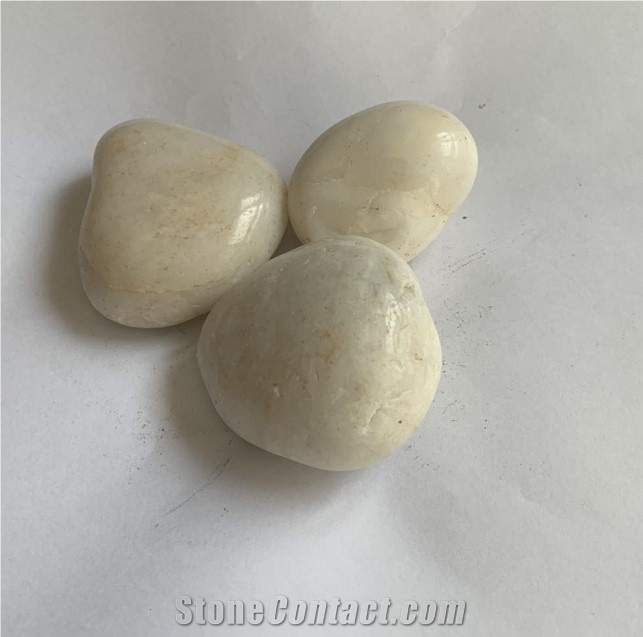 Customized Engraved Letter Pebble Stone