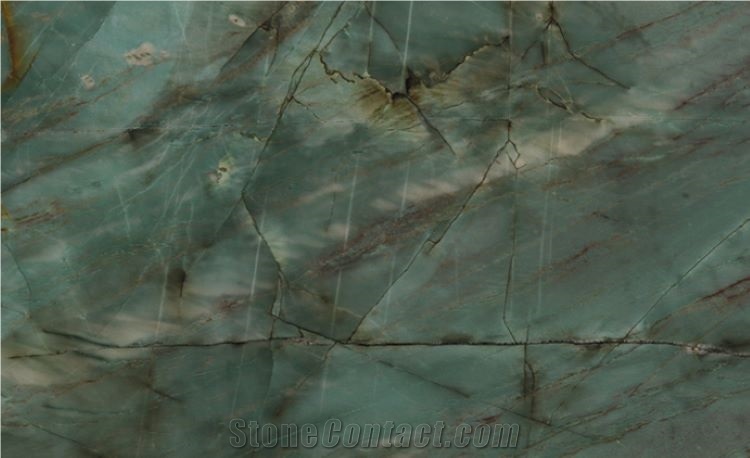 Emerald Green Quartzite Slabs Kitchen Design