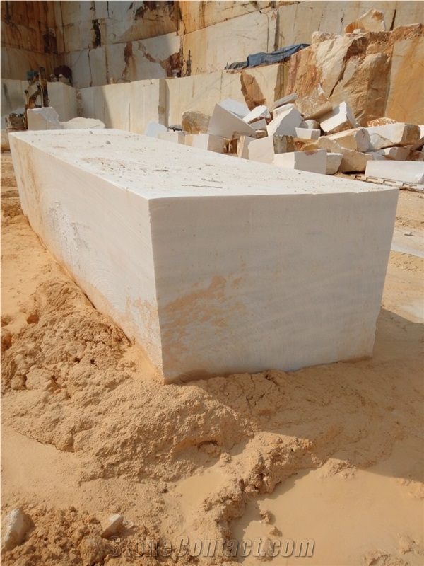 Quy Hop Nghe An Pure White Marble Quarry