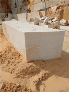 Quy Hop Nghe An Pure White Marble Quarry