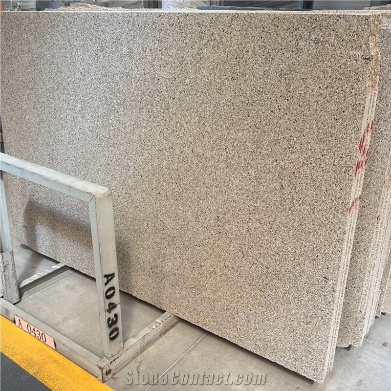 Competitive Price Golden Sesame Granite Slabs
