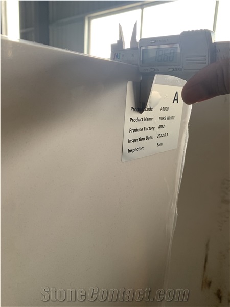 Excellent China High Gloss Quartz Slab Artificial Pure White