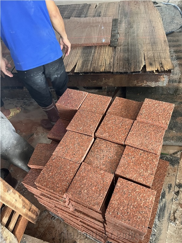 VN Red Granite Flamed Cobblestone, Pavers, Cubestone